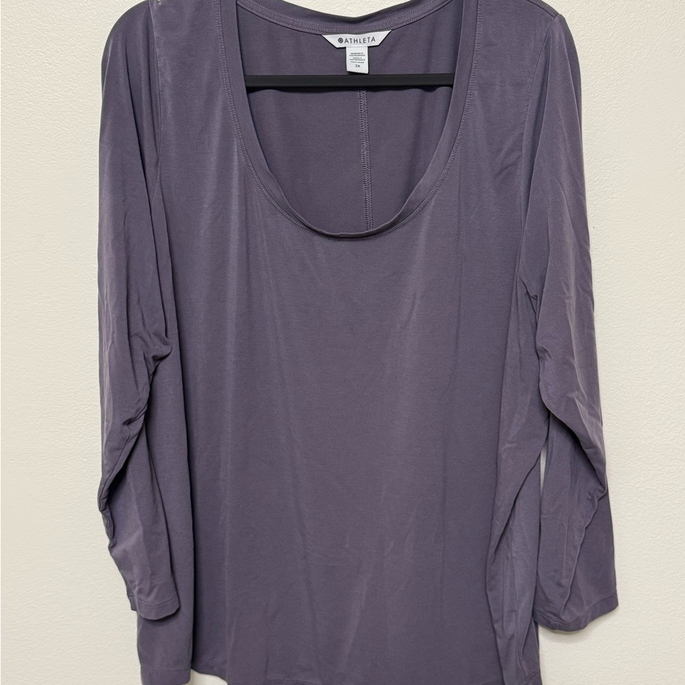 Athleta stratus ii long sleeve scoop neck top